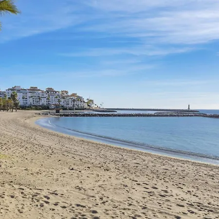 Puerto Banus 3 Bedroom * Marbella